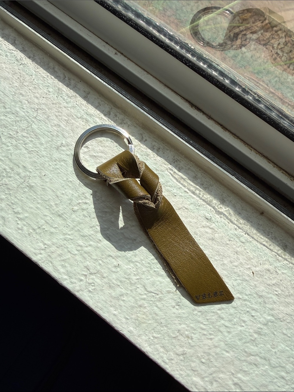 Olive Green Leather Knot Keyring